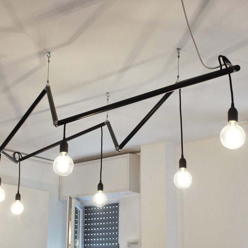 Lampadario in alluminio - struttura tubolare - tubi metallici - lampade design parma | T050